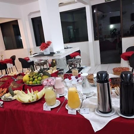 Domum Hotel Pindamonhangaba Bagian luar foto