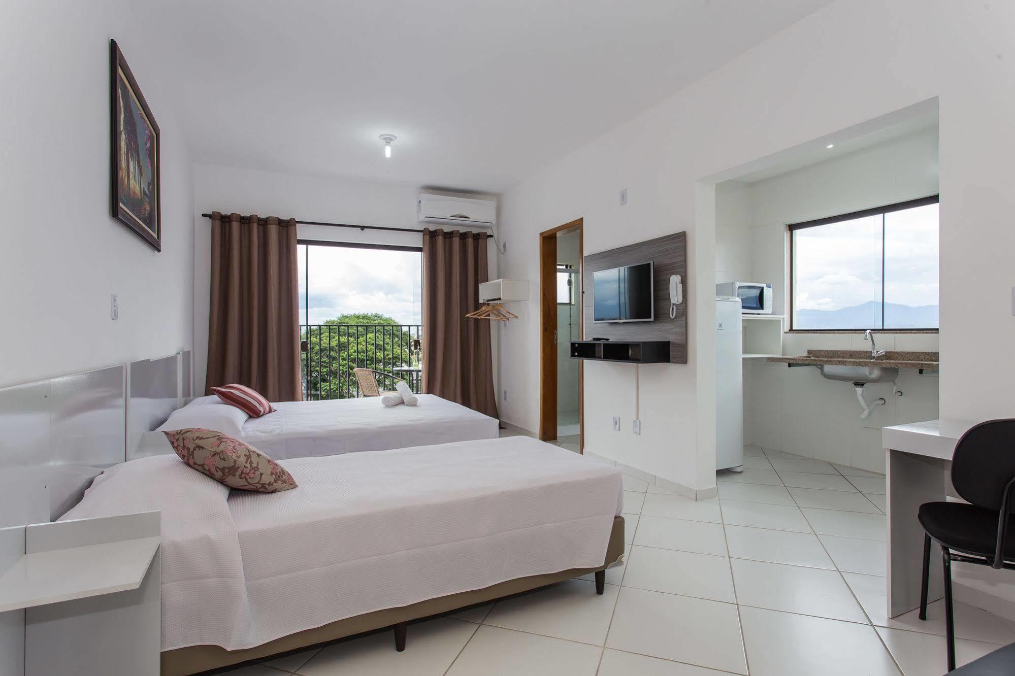 Domum Hotel Pindamonhangaba Bagian luar foto